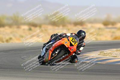 media/Apr-16-2022-CVMA (Sat) [[090b37c3ce]]/Race 11 Amateur Supersport Middleweight/